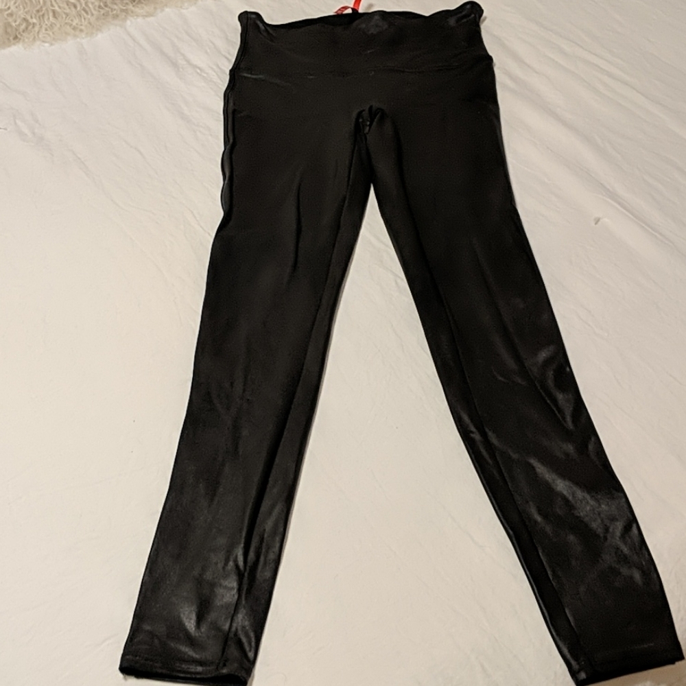 Spanx Ready-to-Wow Black Faux-Leather leggings